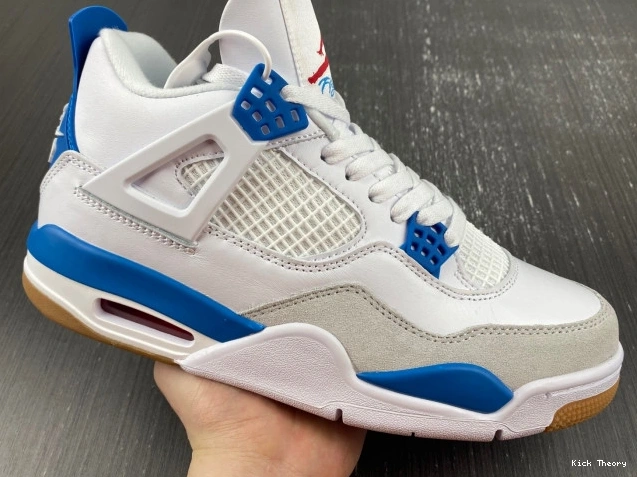 Kick Theory DR5415-104 Retro SB Jordan 4 0702